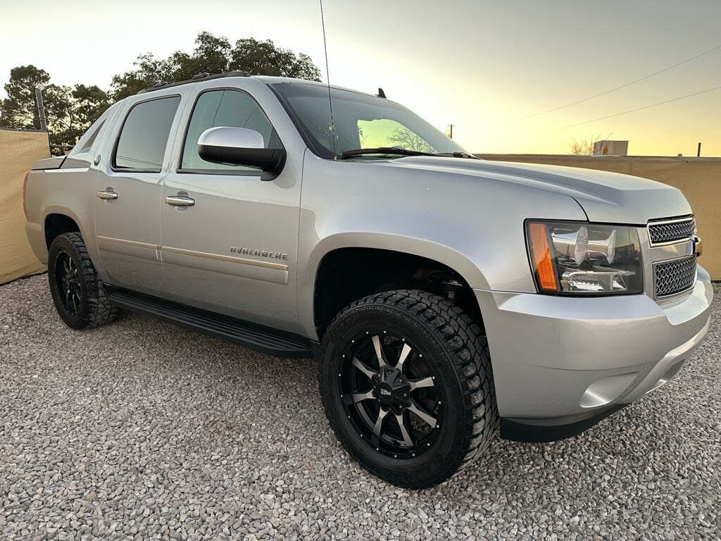 2013 CHEVROLET Avalanche
