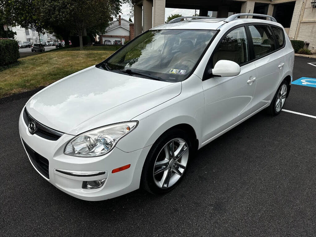 2011 HYUNDAI Elantra