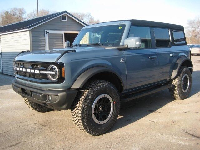 2024 FORD Bronco