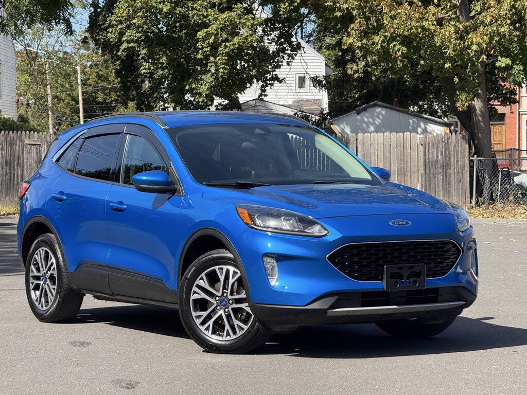 2020 FORD Escape