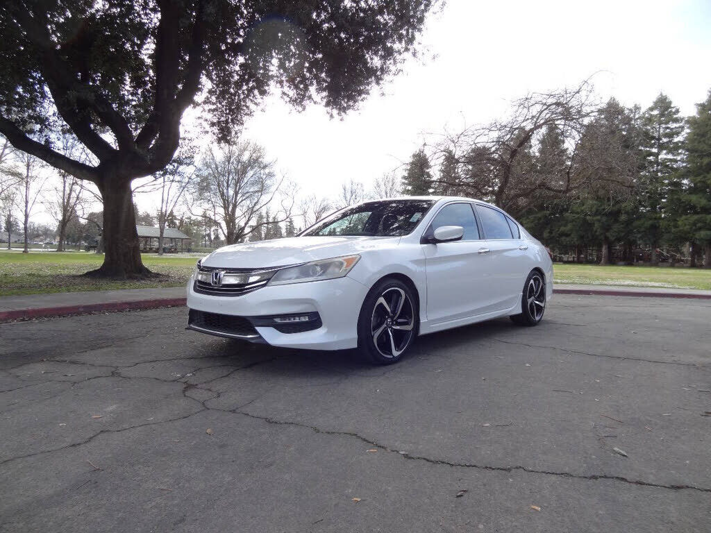 2016 HONDA Accord