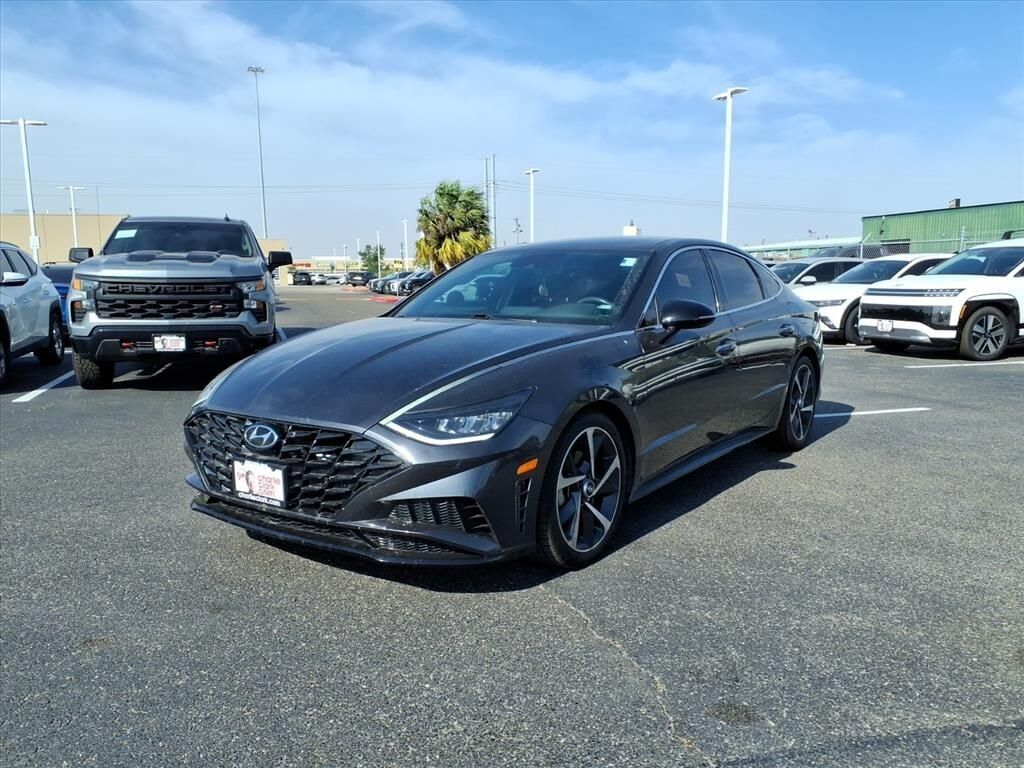 2021 HYUNDAI Sonata