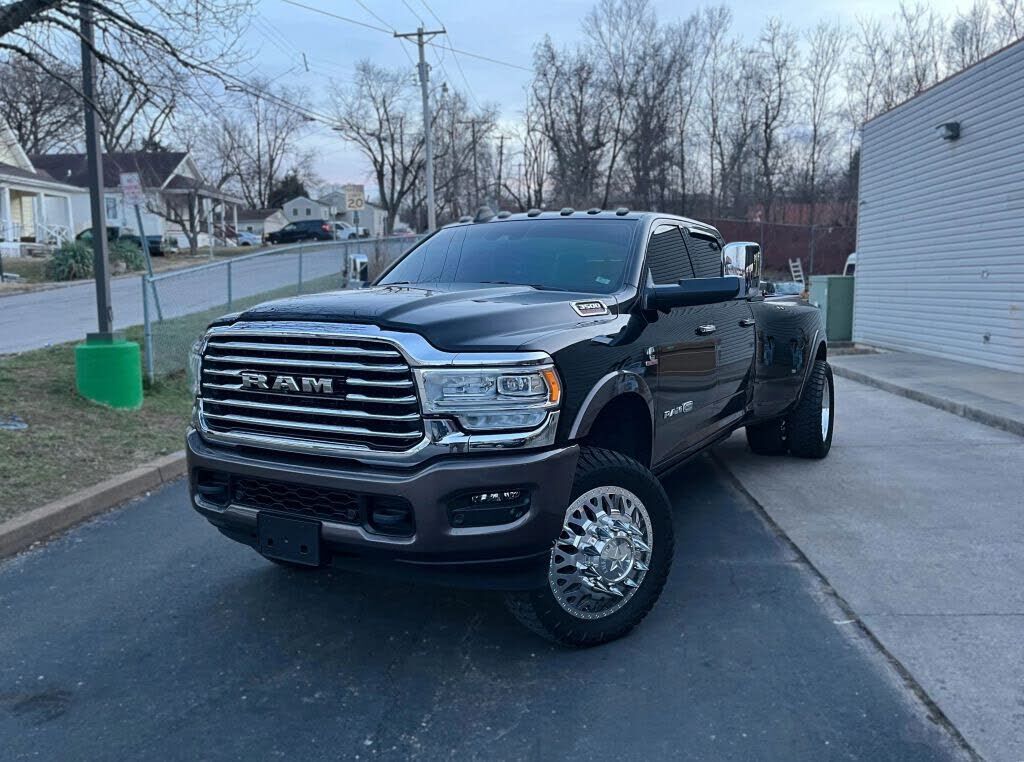 2022 RAM 3500