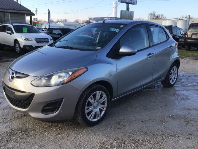 2012 MAZDA Mazda2