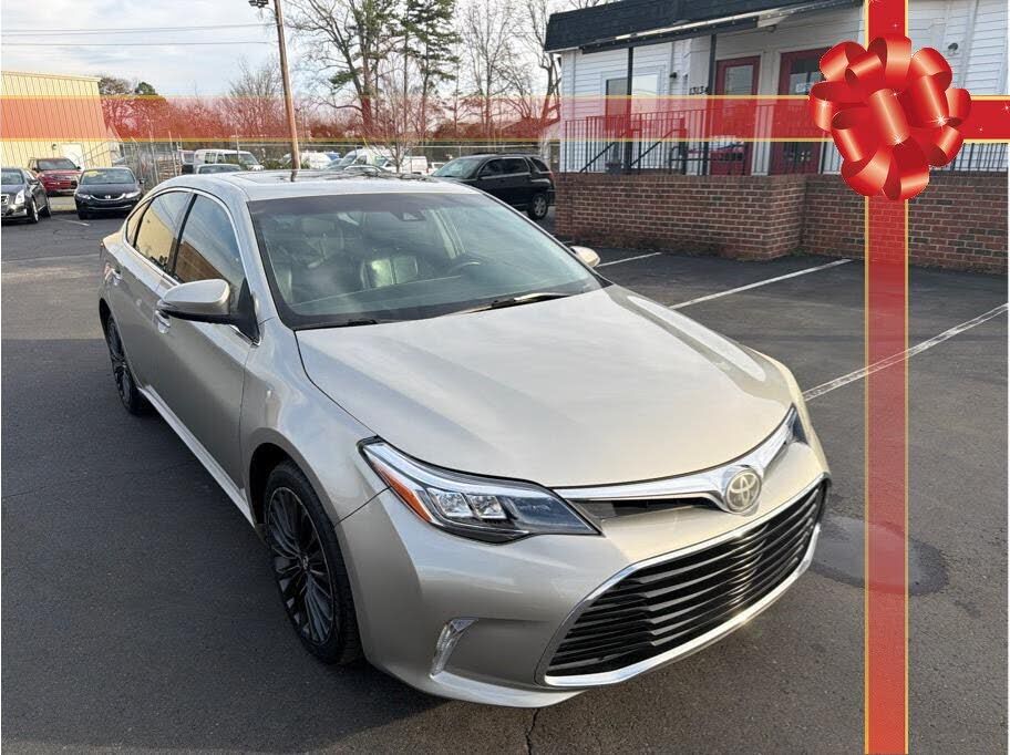 2018 TOYOTA Avalon