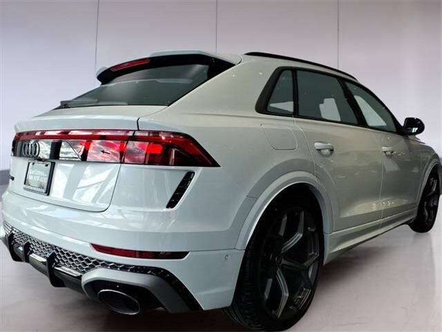 2026 Audi RS Q8
