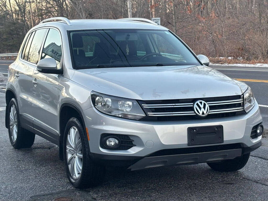 2013 VOLKSWAGEN Tiguan