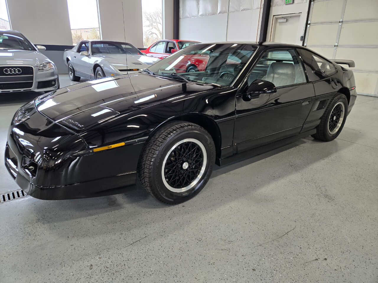 1988 PONTIAC Fiero