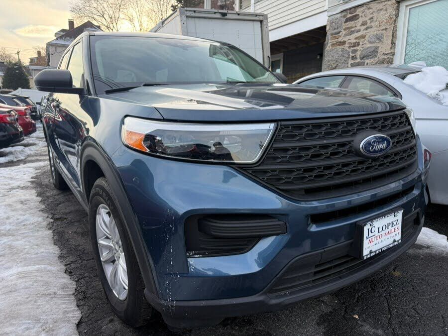 2020 FORD Explorer