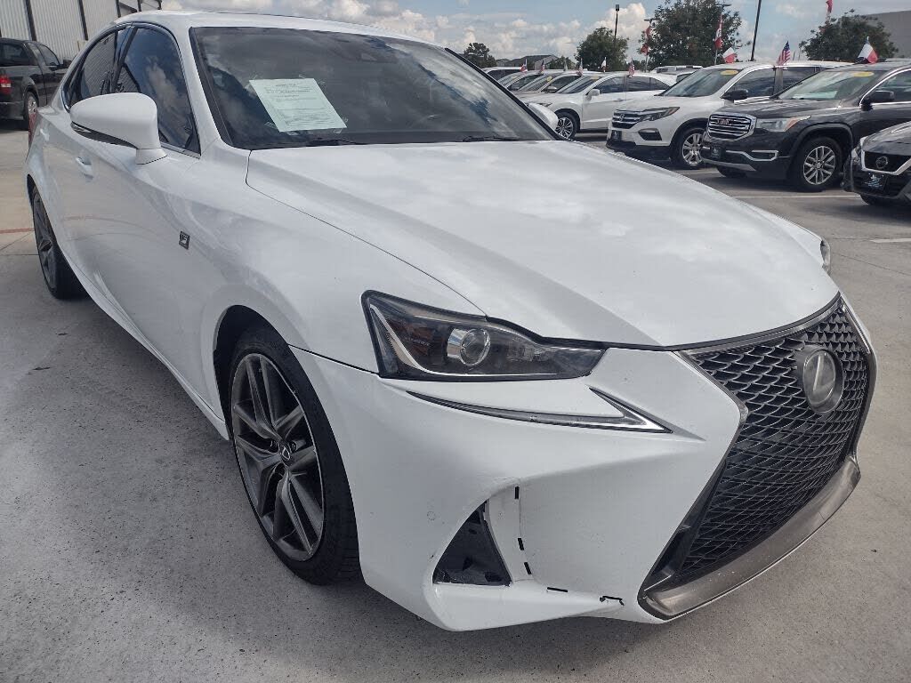 2019 LEXUS IS