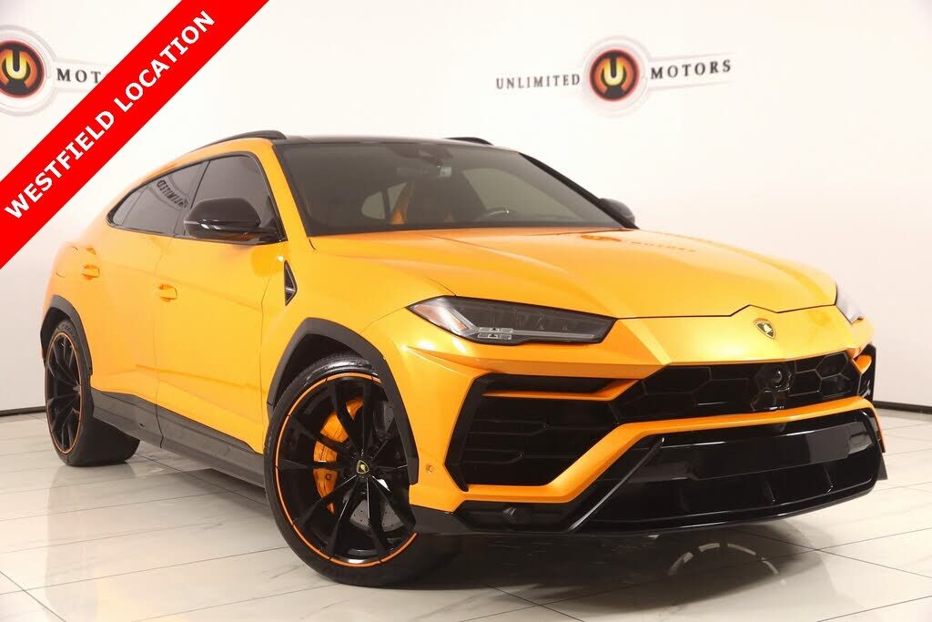 2021 LAMBORGHINI URUS