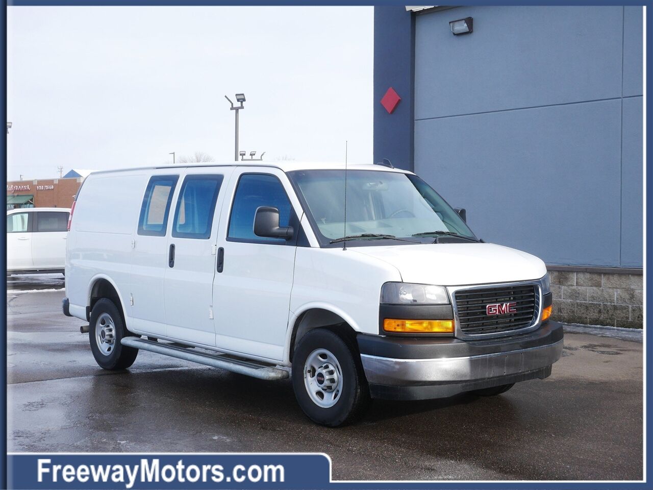 2024 GMC Savana
