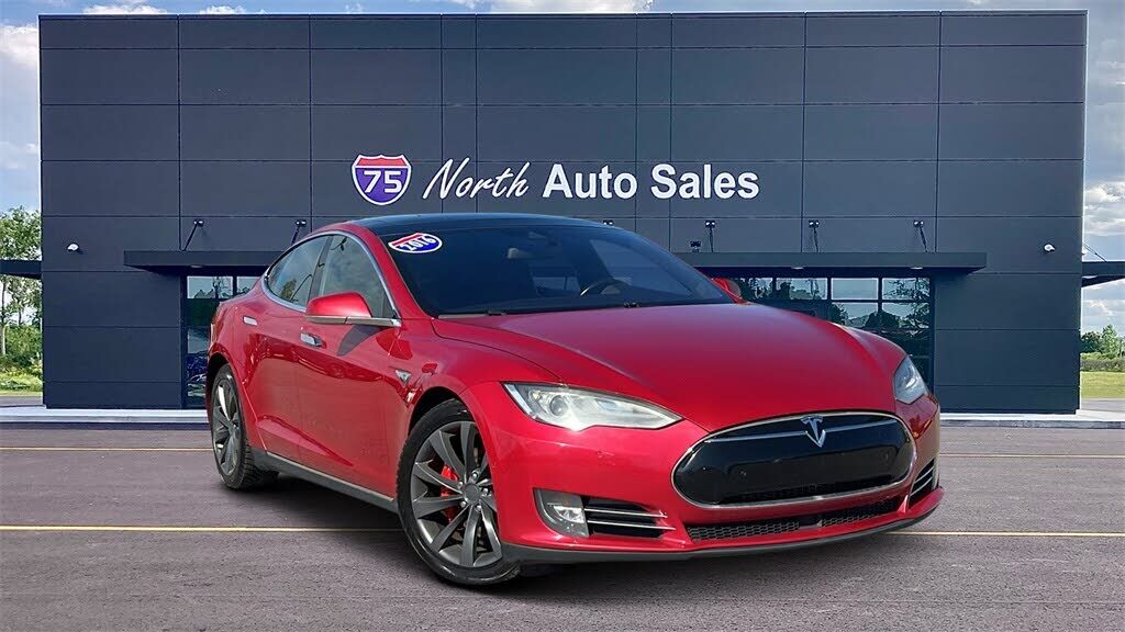 2016 TESLA Model S