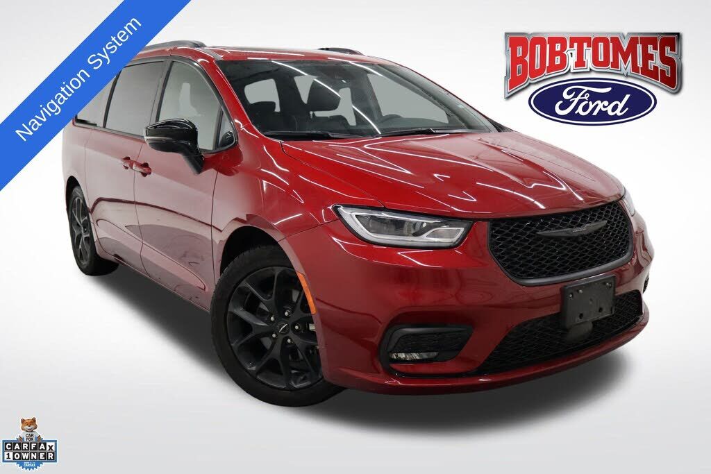 2025 CHRYSLER Pacifica