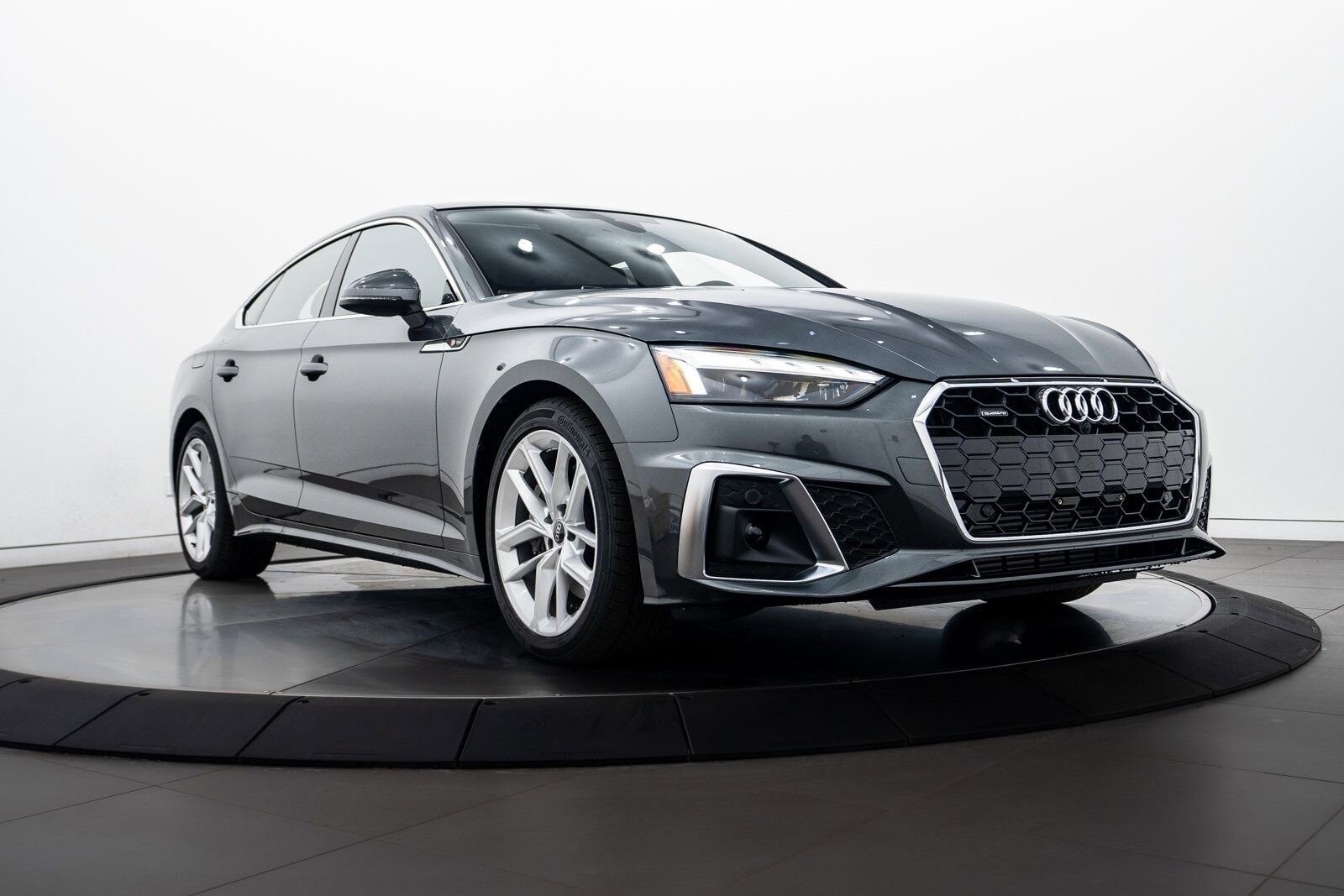 2024 AUDI A5