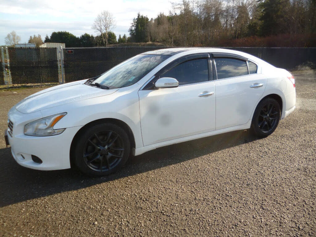 2009 NISSAN Maxima