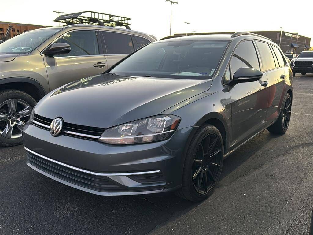 2018 VOLKSWAGEN Golf SportWagen