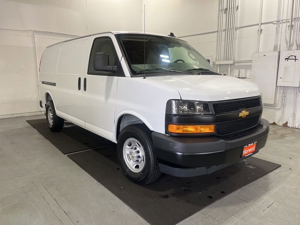 2025 CHEVROLET Express