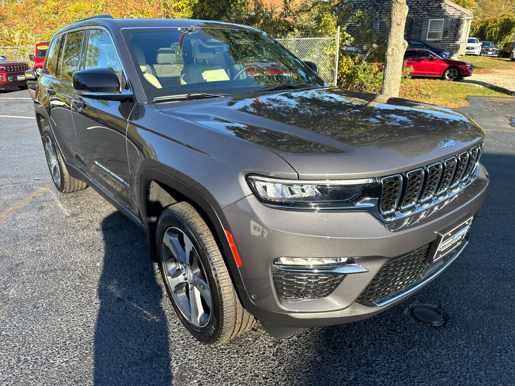 2023 JEEP Grand Cherokee