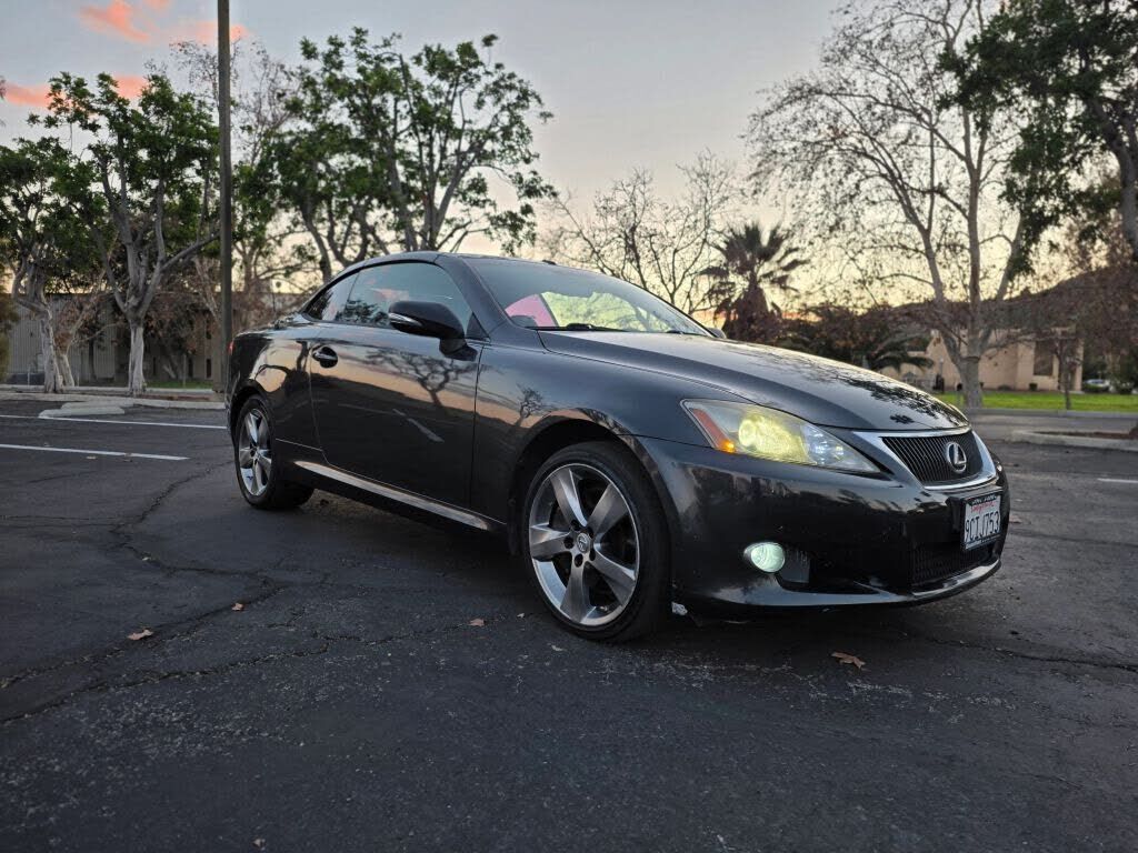 2010 LEXUS IS