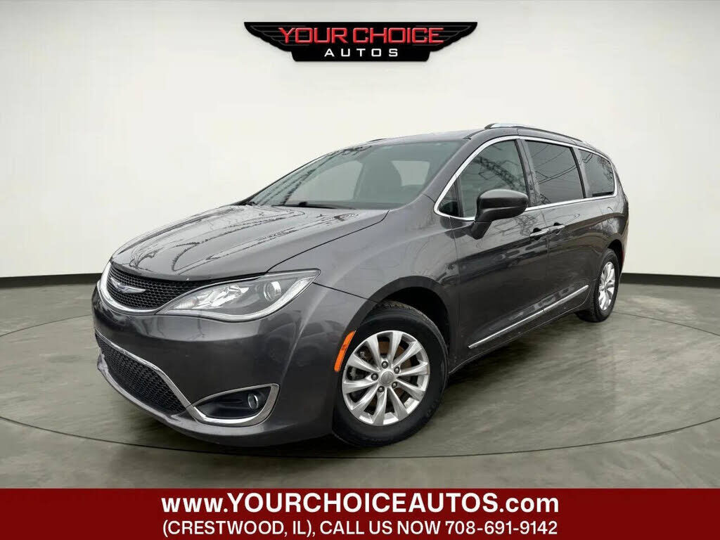 2019 CHRYSLER Pacifica