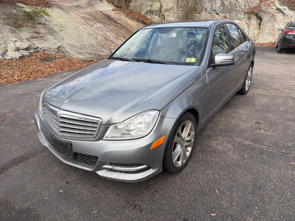 2013 MERCEDES-BENZ C-Class
