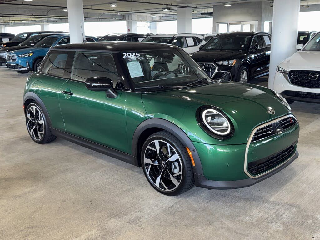 2025 MINI Hardtop