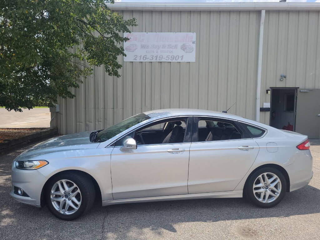 2016 FORD Fusion