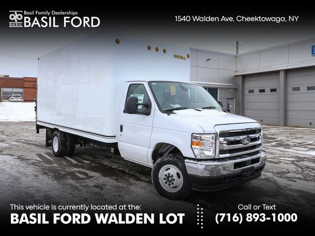 2026 FORD E-450