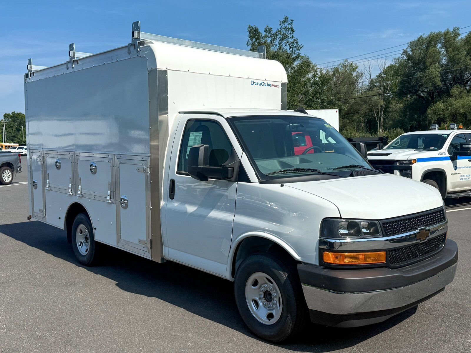 2025 CHEVROLET Express