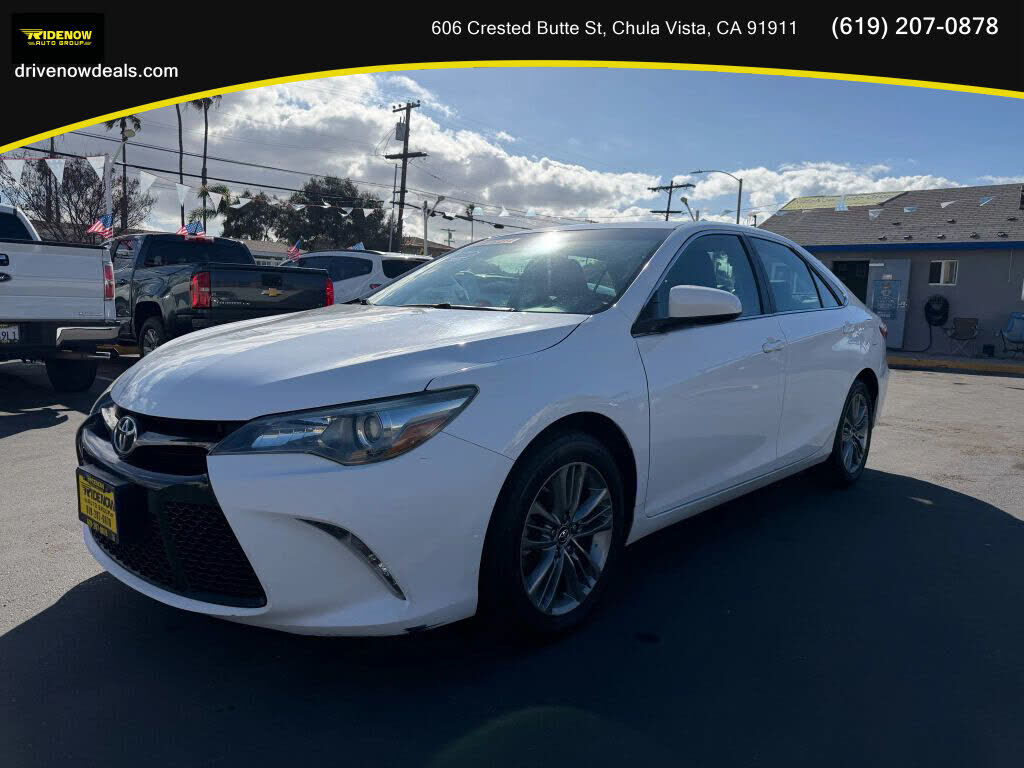 2016 TOYOTA Camry