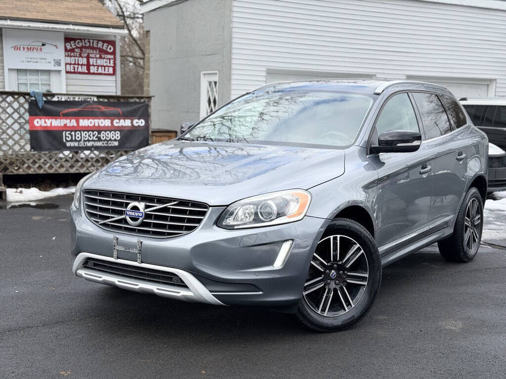 2017 VOLVO XC60