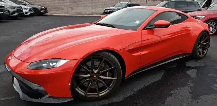 2019 ASTON MARTIN V8 Vantage