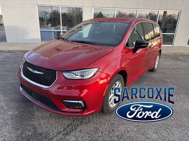 2025 CHRYSLER Pacifica