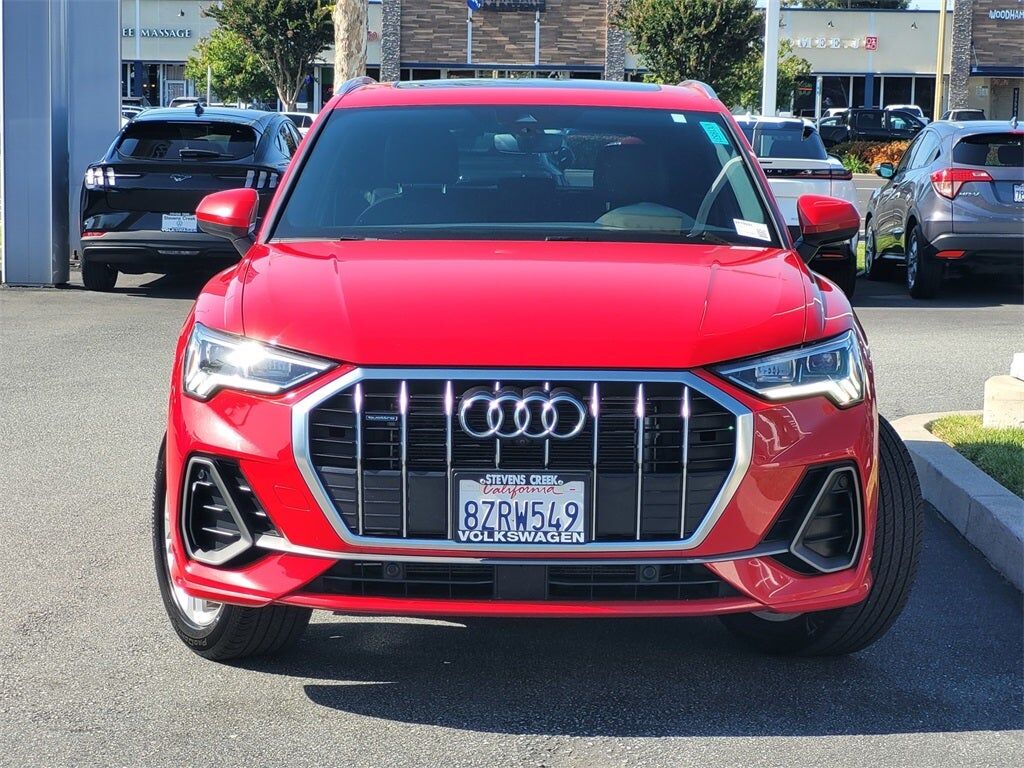 2022 Audi Q3