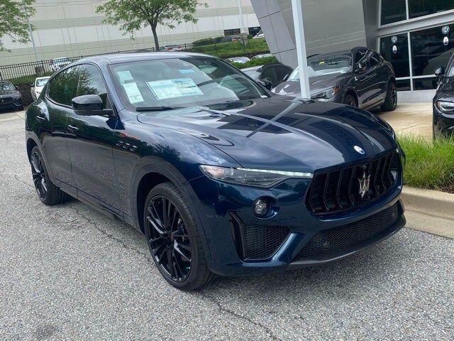 2024 MASERATI Levante