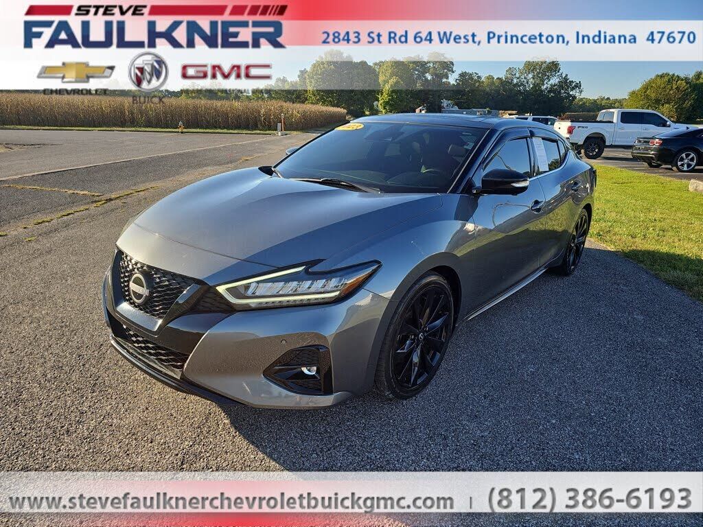 2023 NISSAN Maxima