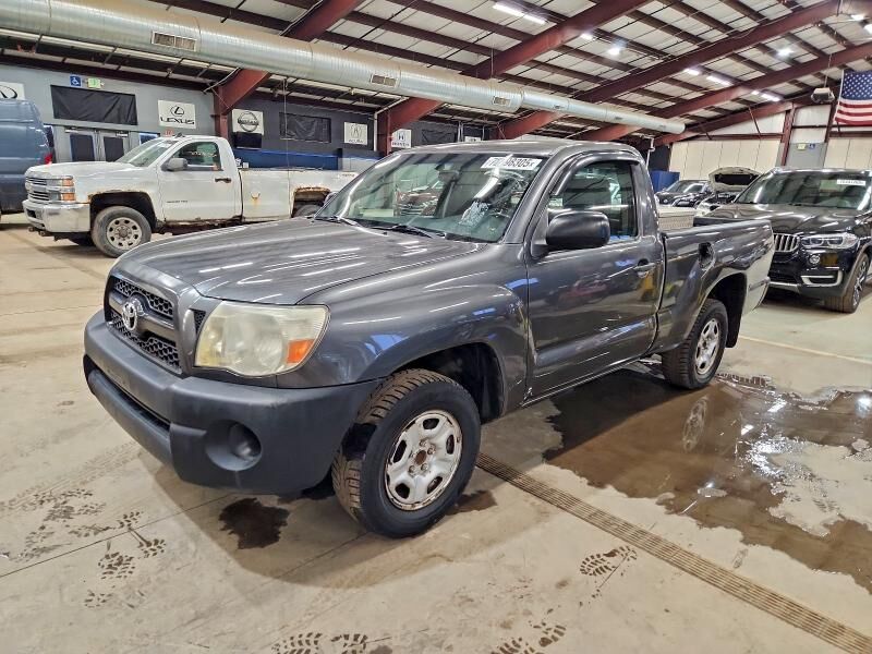 2011 TOYOTA Tacoma