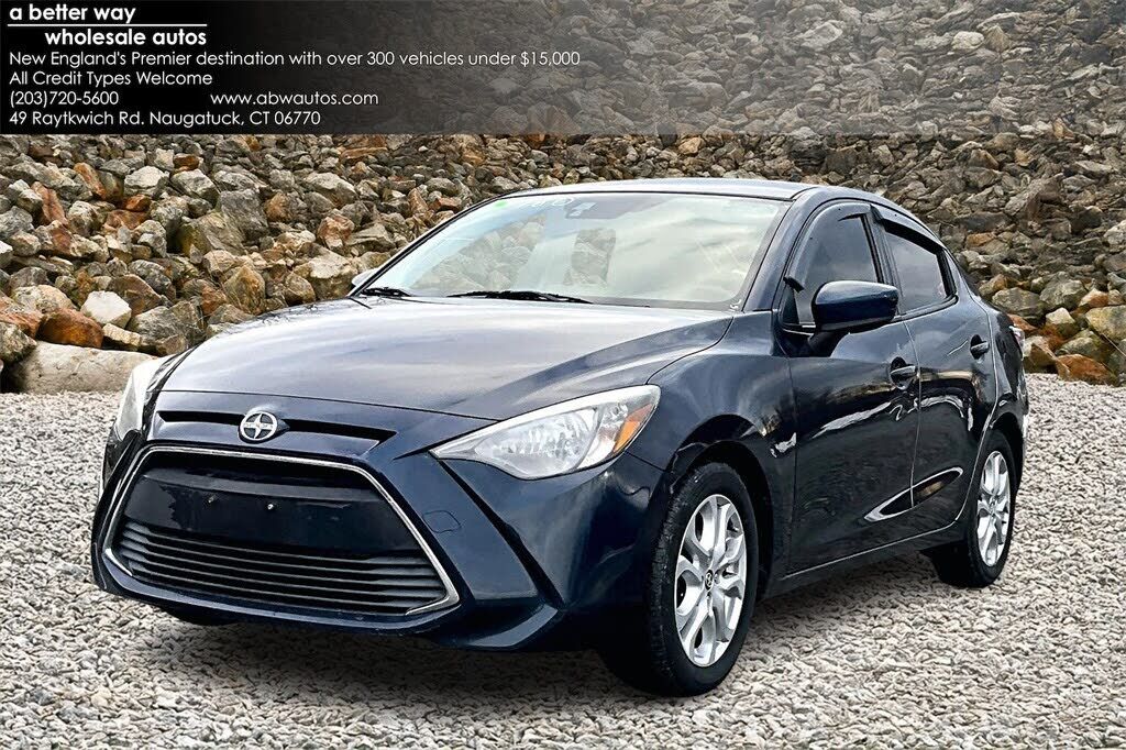 2016 TOYOTA Scion