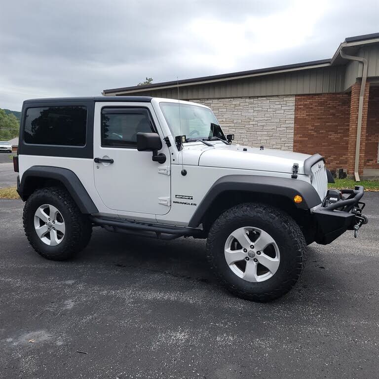 2013 JEEP Wrangler
