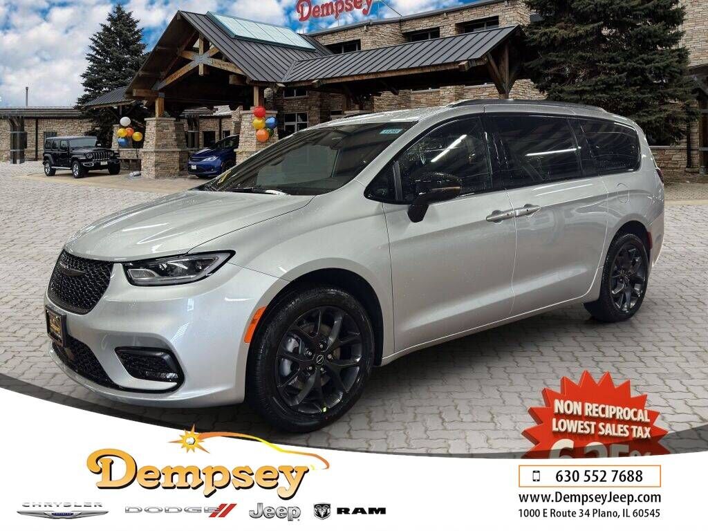 2026 CHRYSLER Pacifica