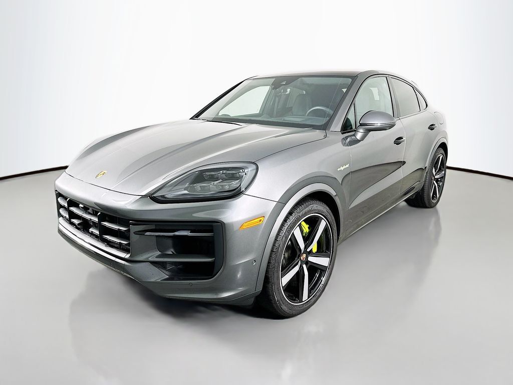 2025 PORSCHE Cayenne