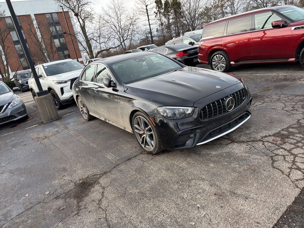 2021 MERCEDES-BENZ E-Class