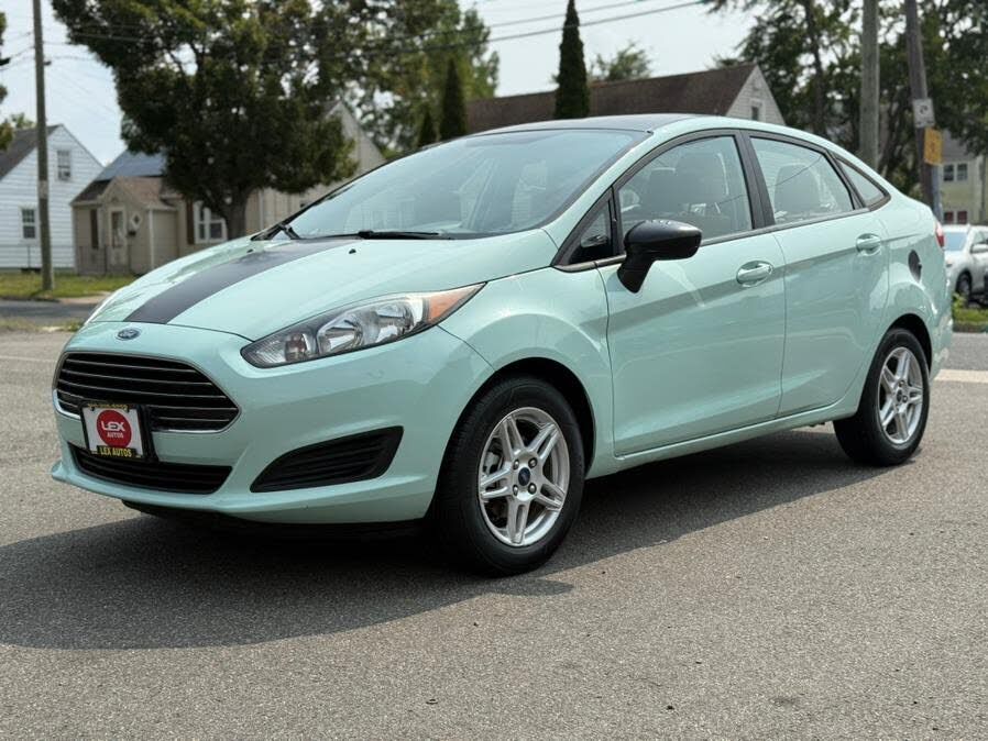 2017 FORD Fiesta