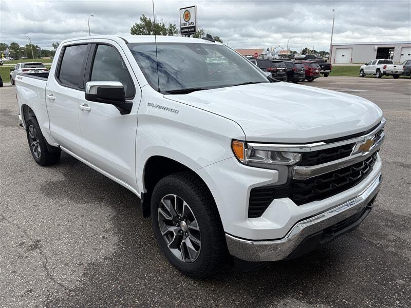 2023 CHEVROLET Silverado