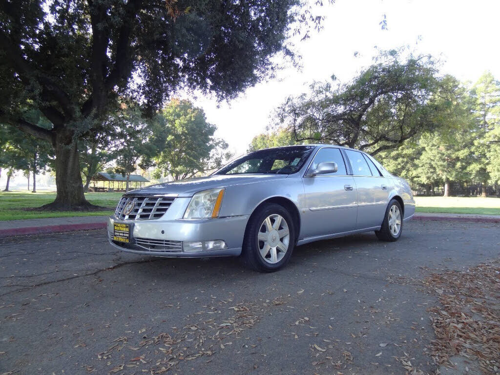 2006 CADILLAC DTS