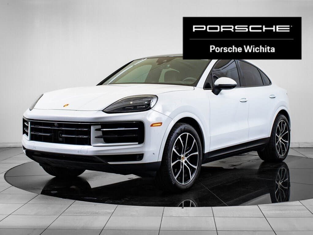 2024 PORSCHE Cayenne