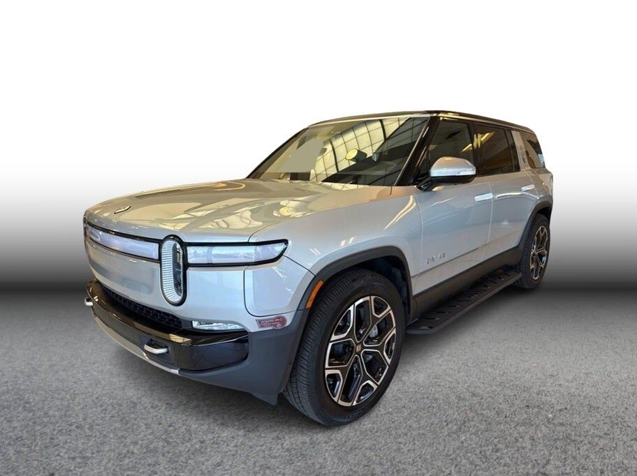 2024 RIVIAN R1S