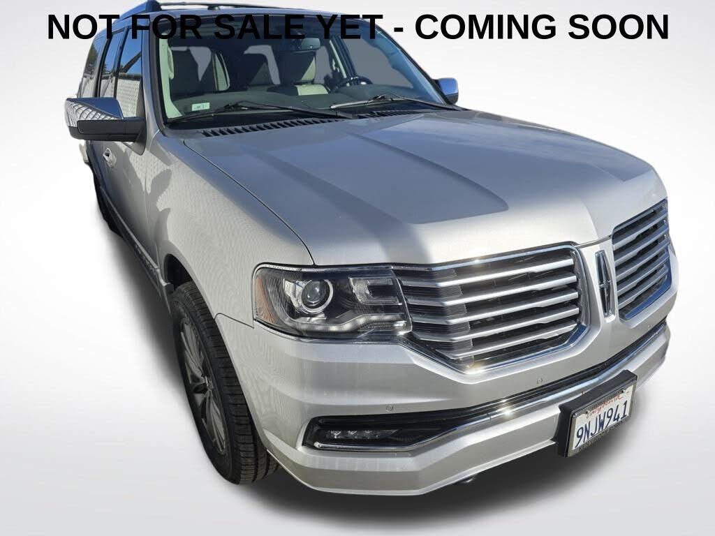 2017 LINCOLN Navigator