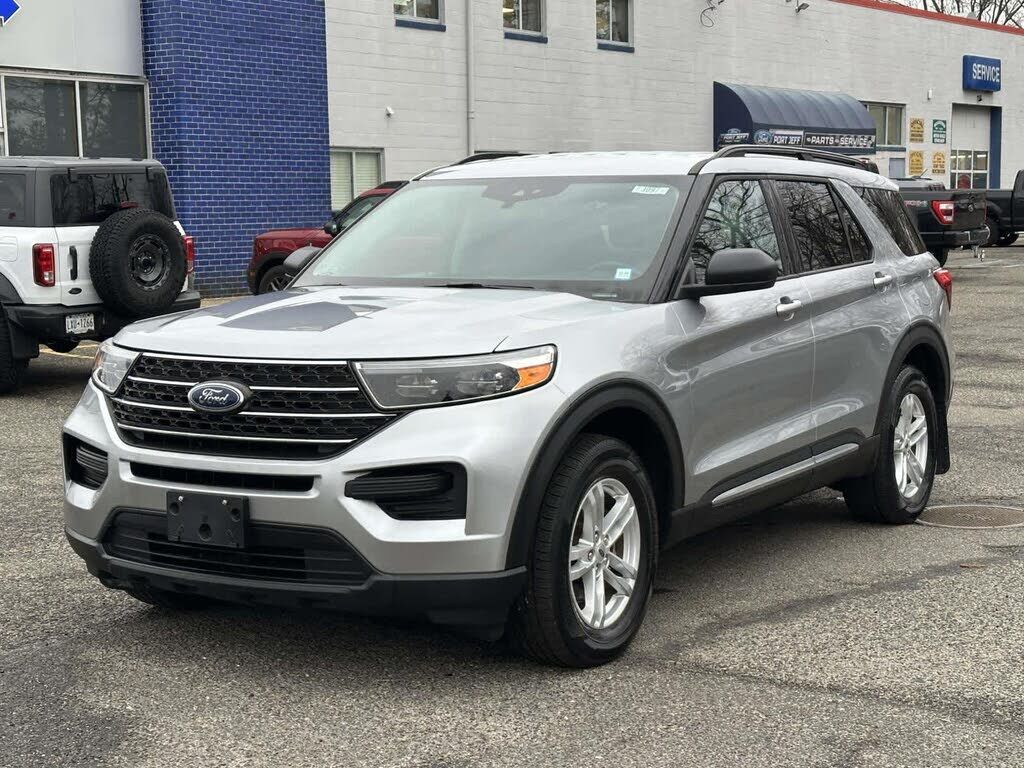 2022 FORD Explorer